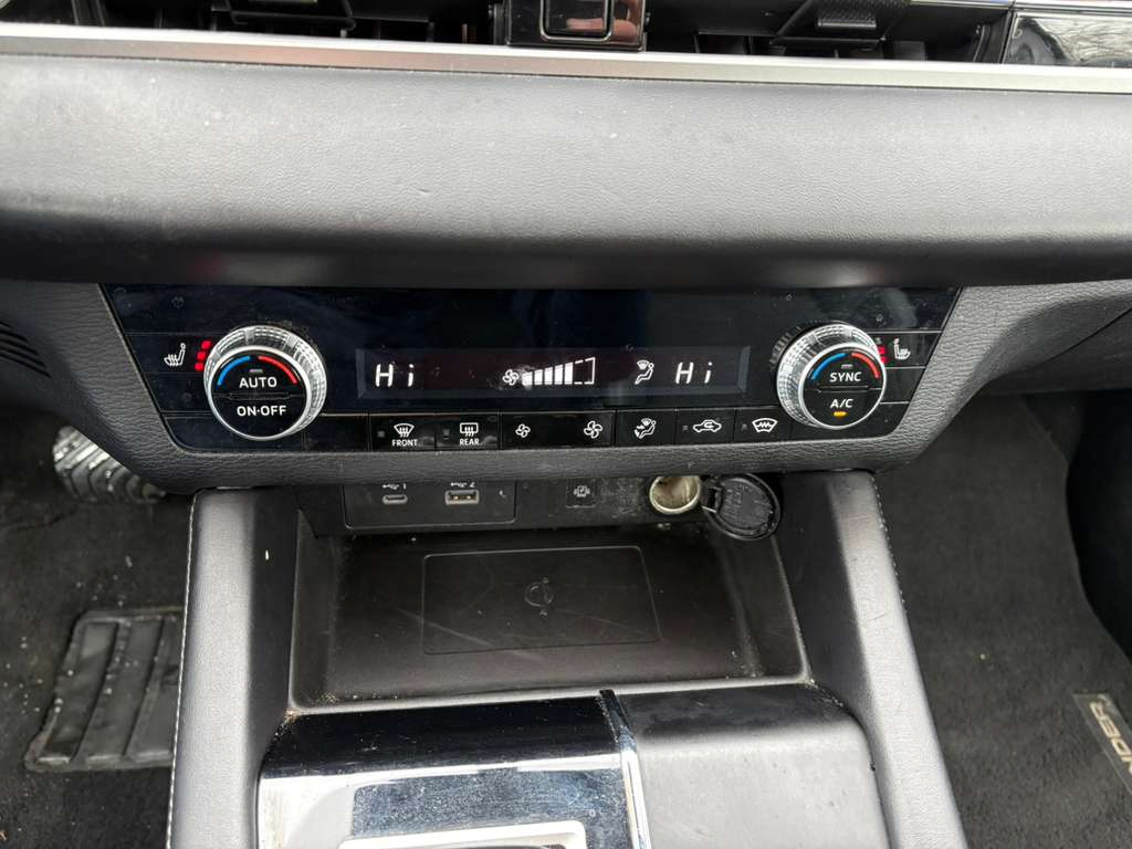 Mitsubishi Outlander SE 4WD 2022