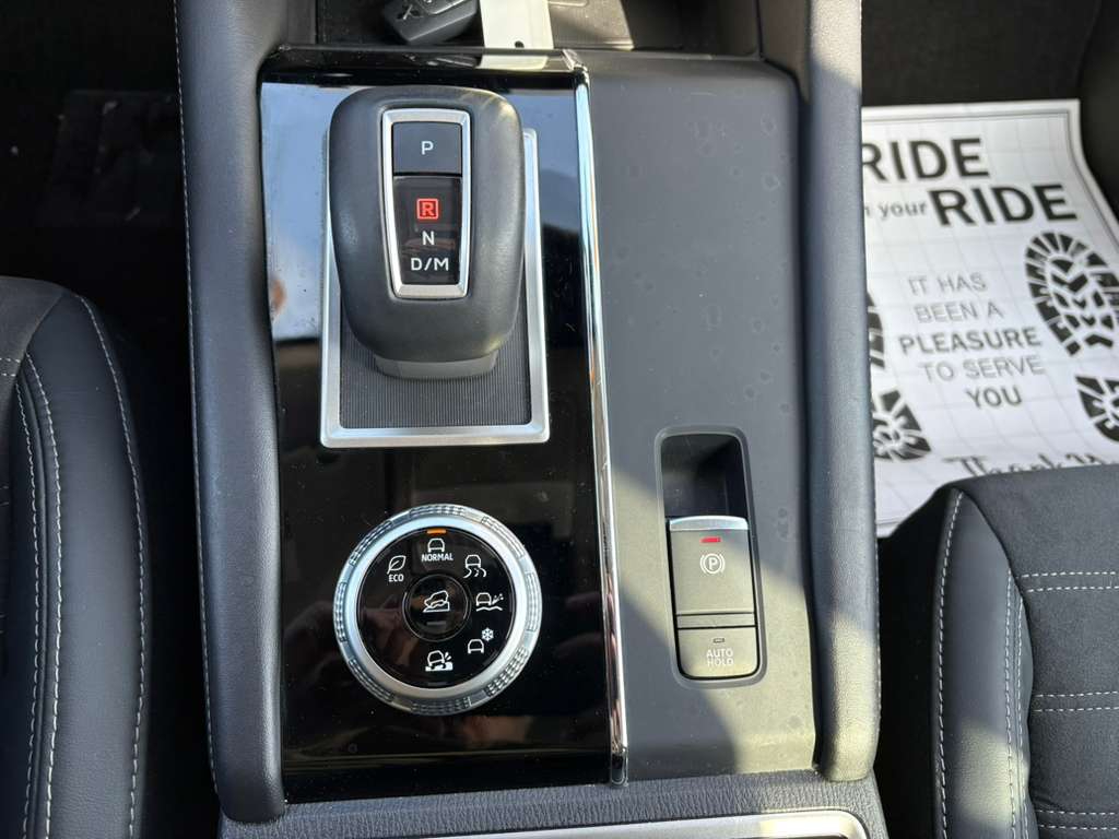 Mitsubishi Outlander SE 4WD 2022