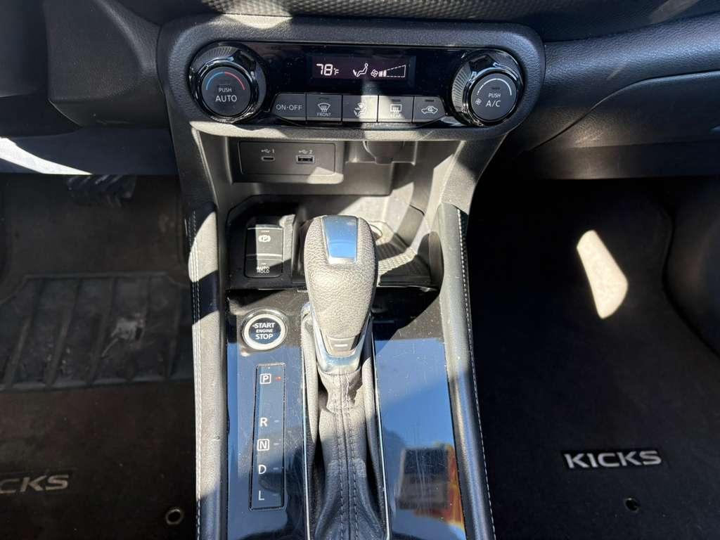 Nissan Kicks SV 2022