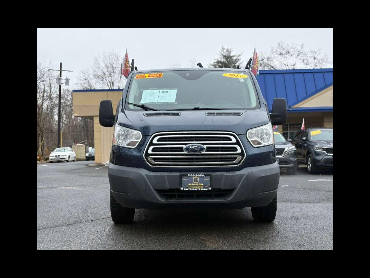 Ford Transit 250 Van Low Roof 60/40 Pass.130-in. WB 2017
