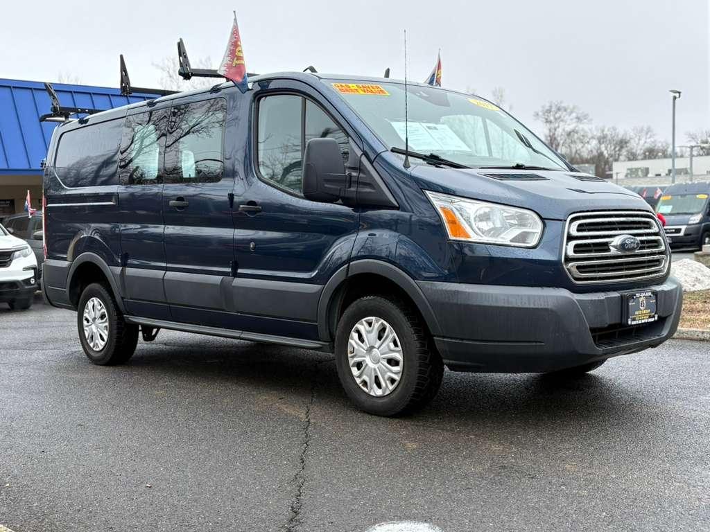 Ford Transit 250 Van Low Roof 60/40 Pass.130-in. WB 2017