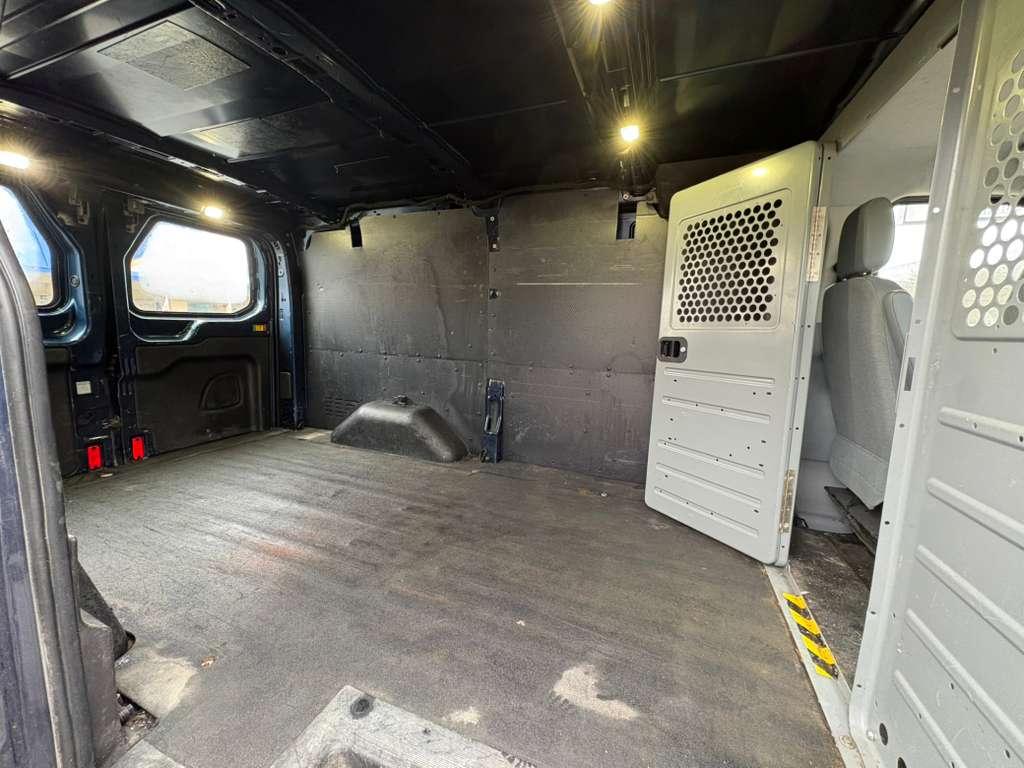 Ford Transit 250 Van Low Roof 60/40 Pass.130-in. WB 2017