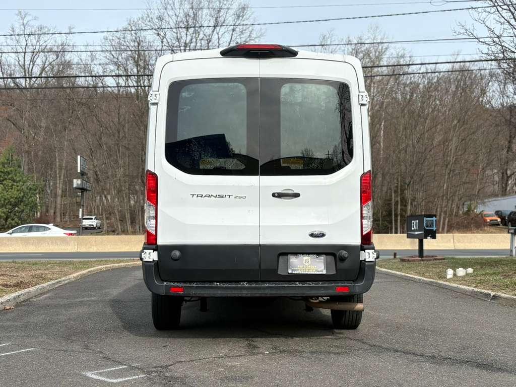 Ford Transit 250 Van Med. Roof w/Sliding Pass. 130-in. WB 2020