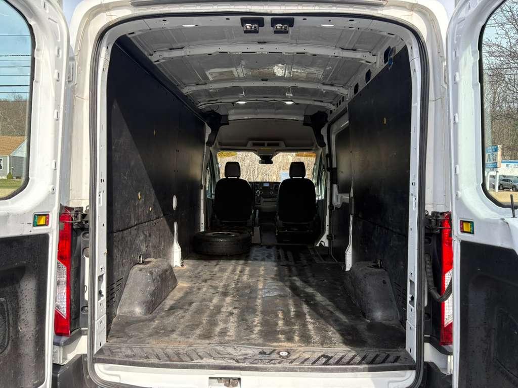 Ford Transit 250 Van Med. Roof w/Sliding Pass. 130-in. WB 2020