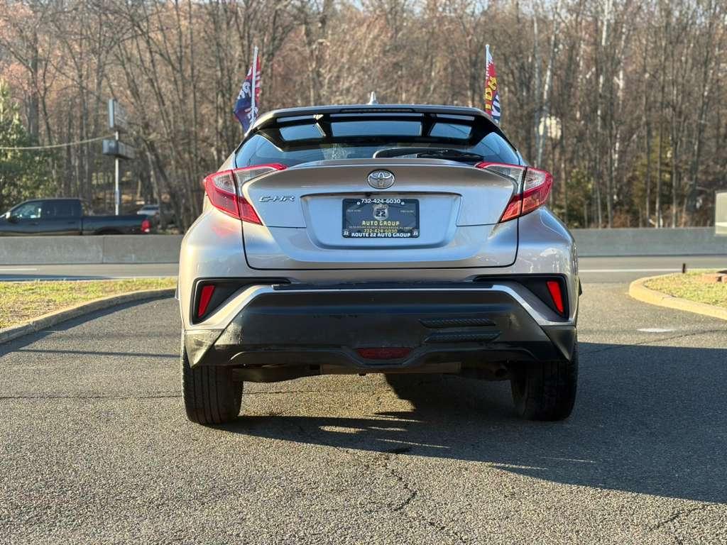 Toyota C-HR XLE 2018