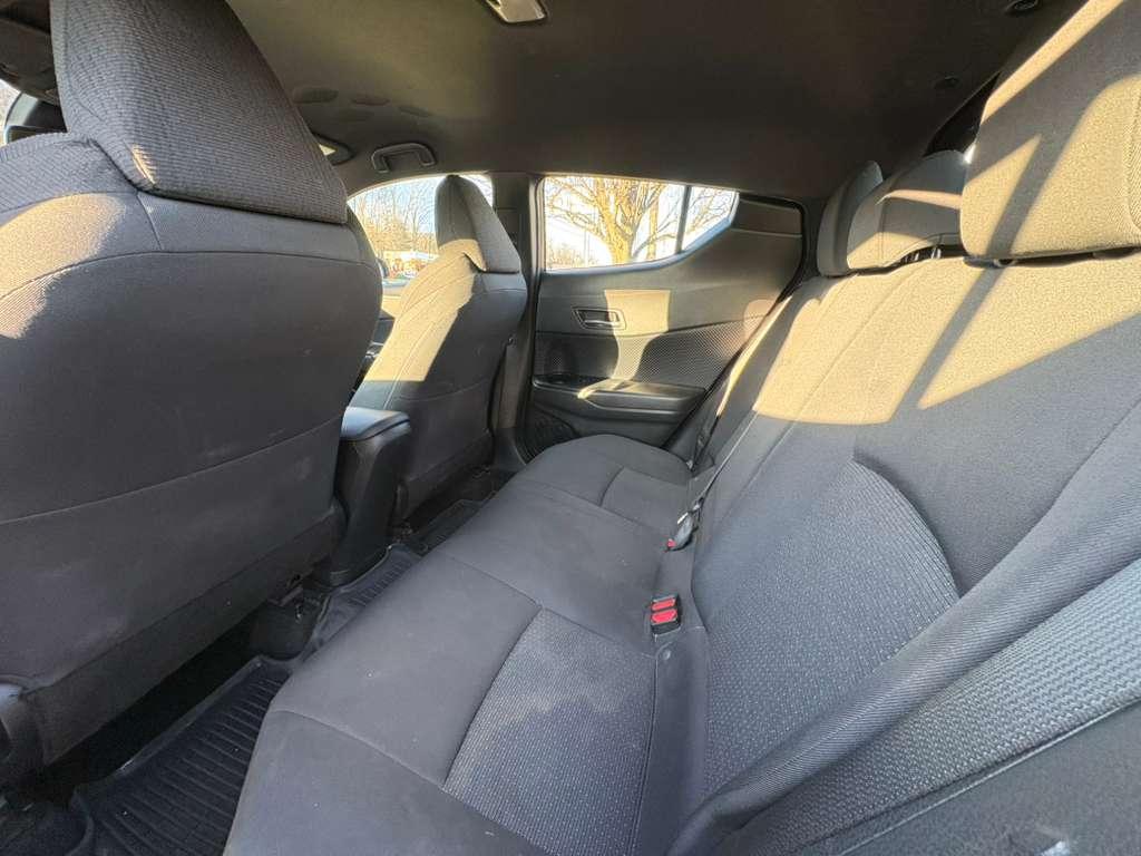 Toyota C-HR XLE 2018