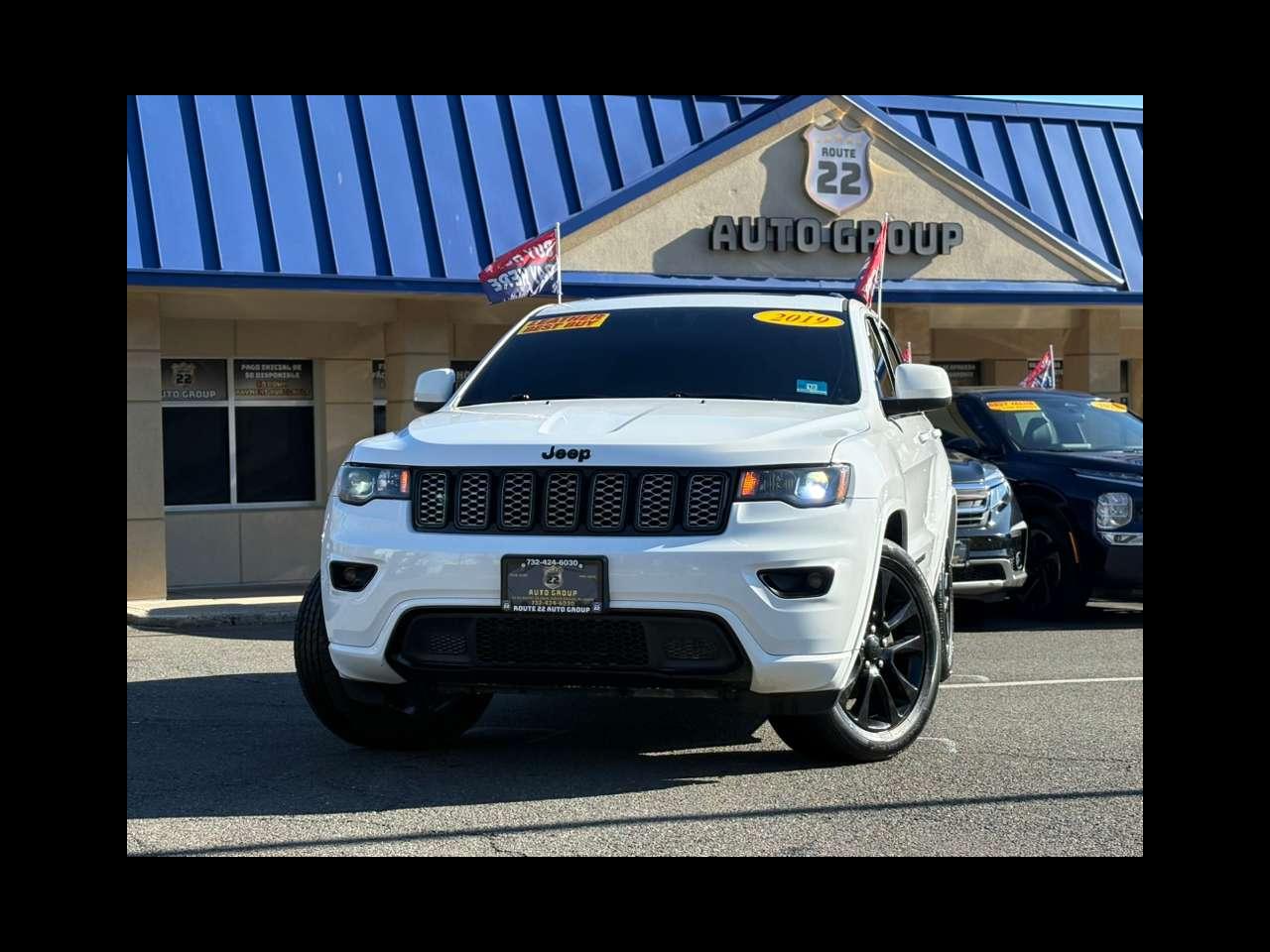 2019 Jeep Grand Cherokee Laredo 4WD