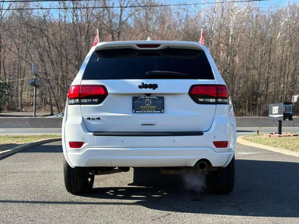 Jeep Grand Cherokee Laredo 4WD 2019