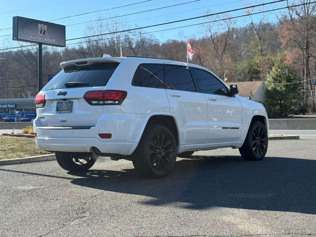 Jeep Grand Cherokee Laredo 4WD 2019