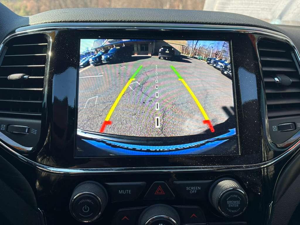 Jeep Grand Cherokee Laredo 4WD 2019