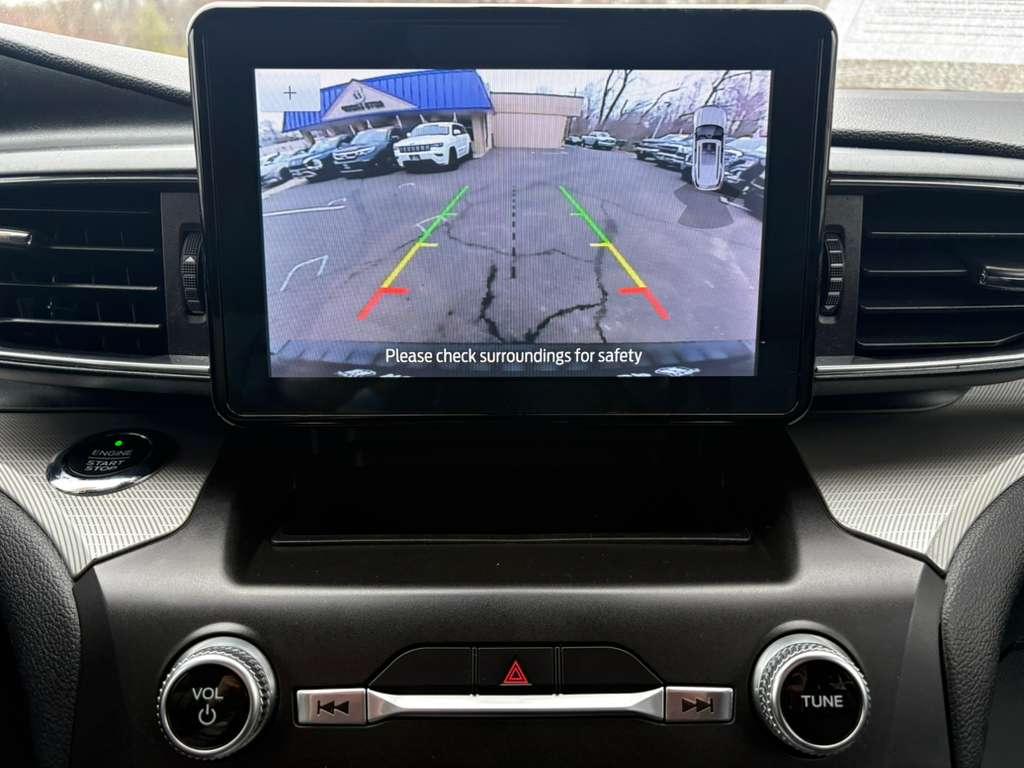 Ford Explorer XLT AWD 2020