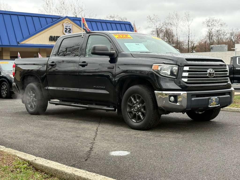 Toyota Tundra SR5 5.7L V8 CrewMax 2WD 2021