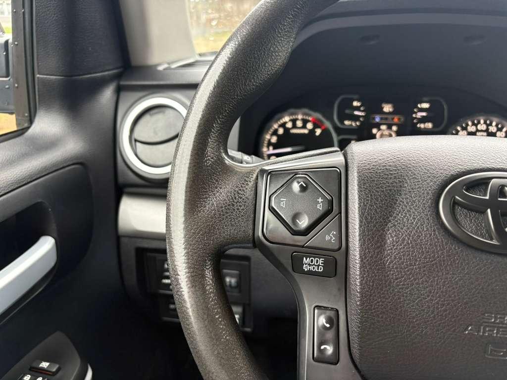 Toyota Tundra SR5 5.7L V8 CrewMax 2WD 2021