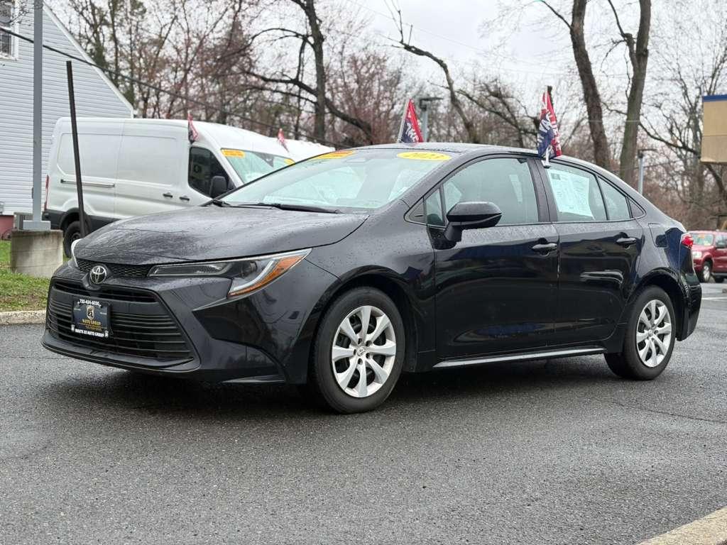 Toyota Corolla LE 2023