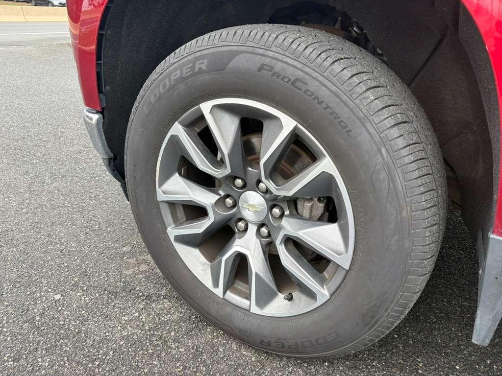 Chevrolet Silverado 1500 LT Crew Cab 4WD 2019