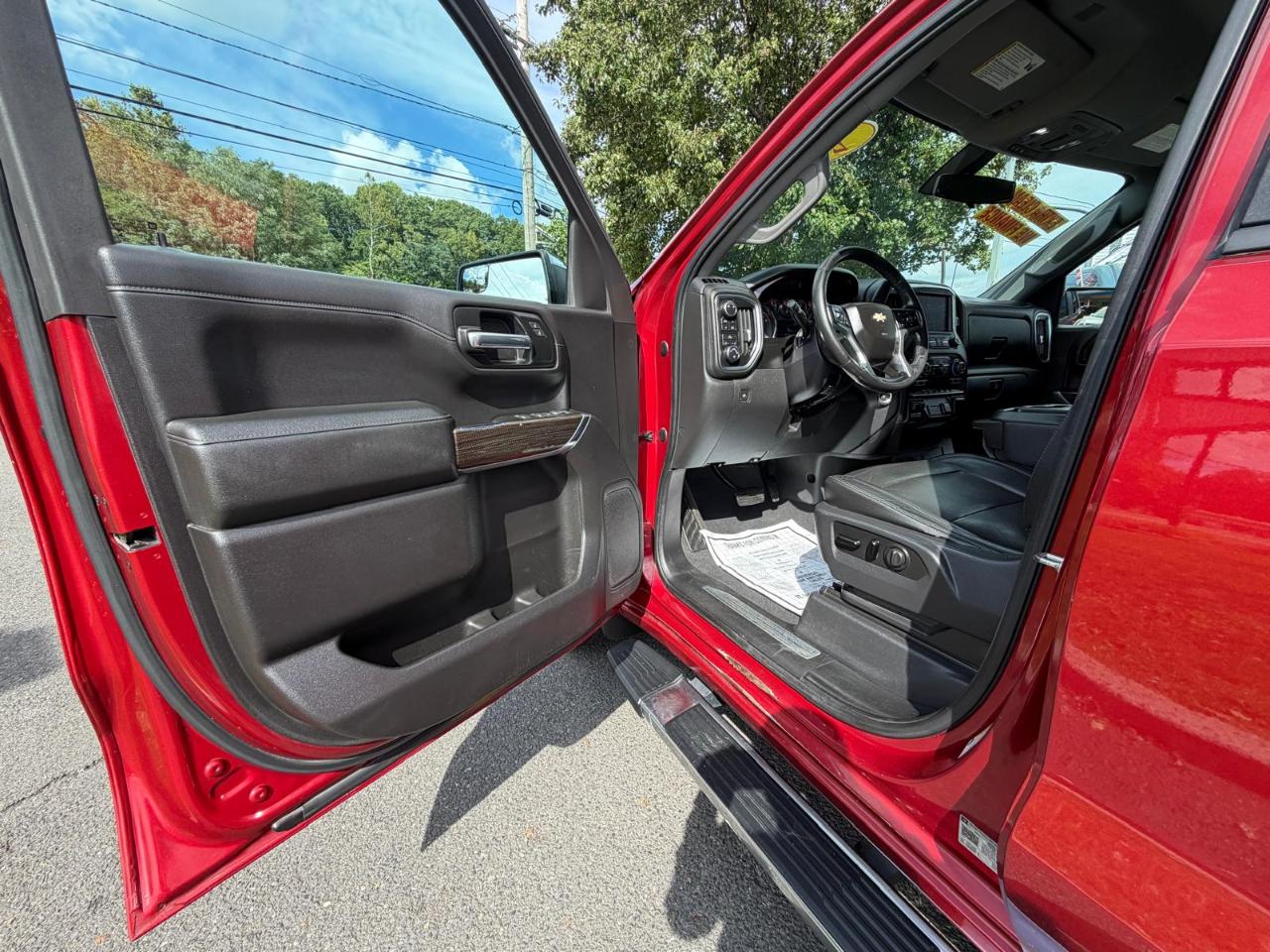 Chevrolet Silverado 1500 4WD Crew Cab 147" LT 2019