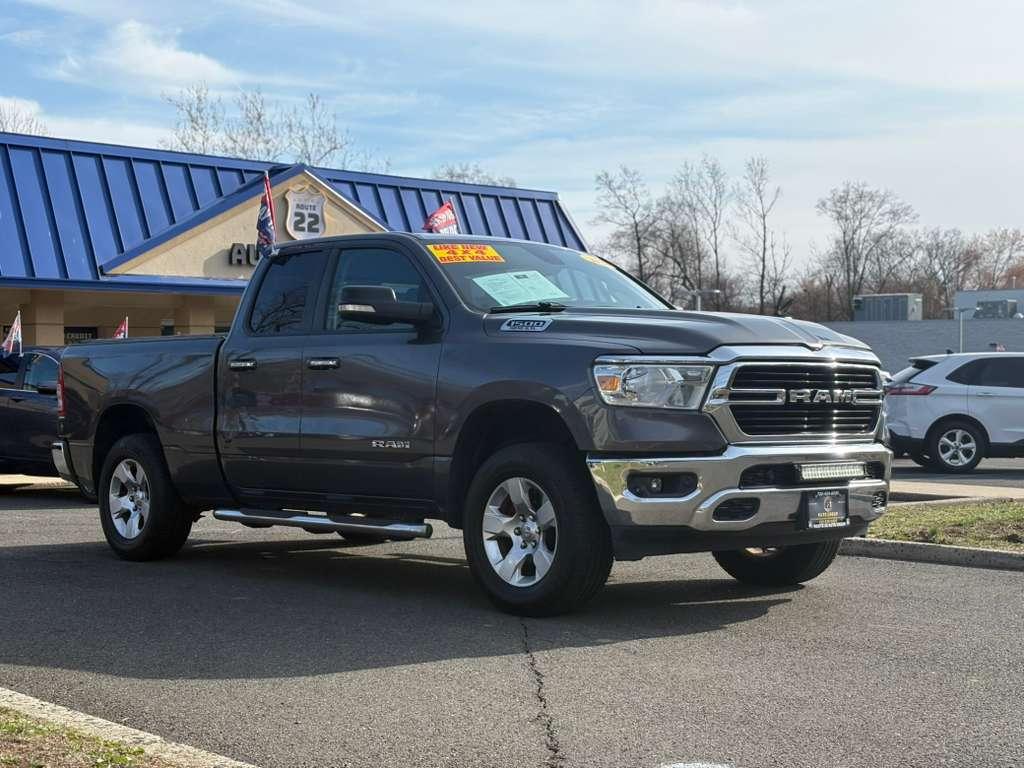 RAM 1500 Big Horn Quad Cab 4WD 2020