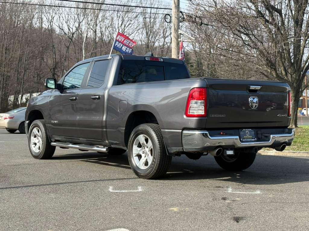 RAM 1500 Big Horn Quad Cab 4WD 2020