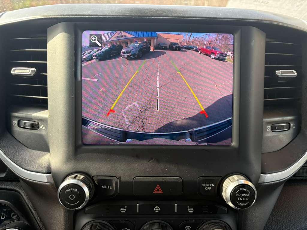 RAM 1500 Big Horn Quad Cab 4WD 2020