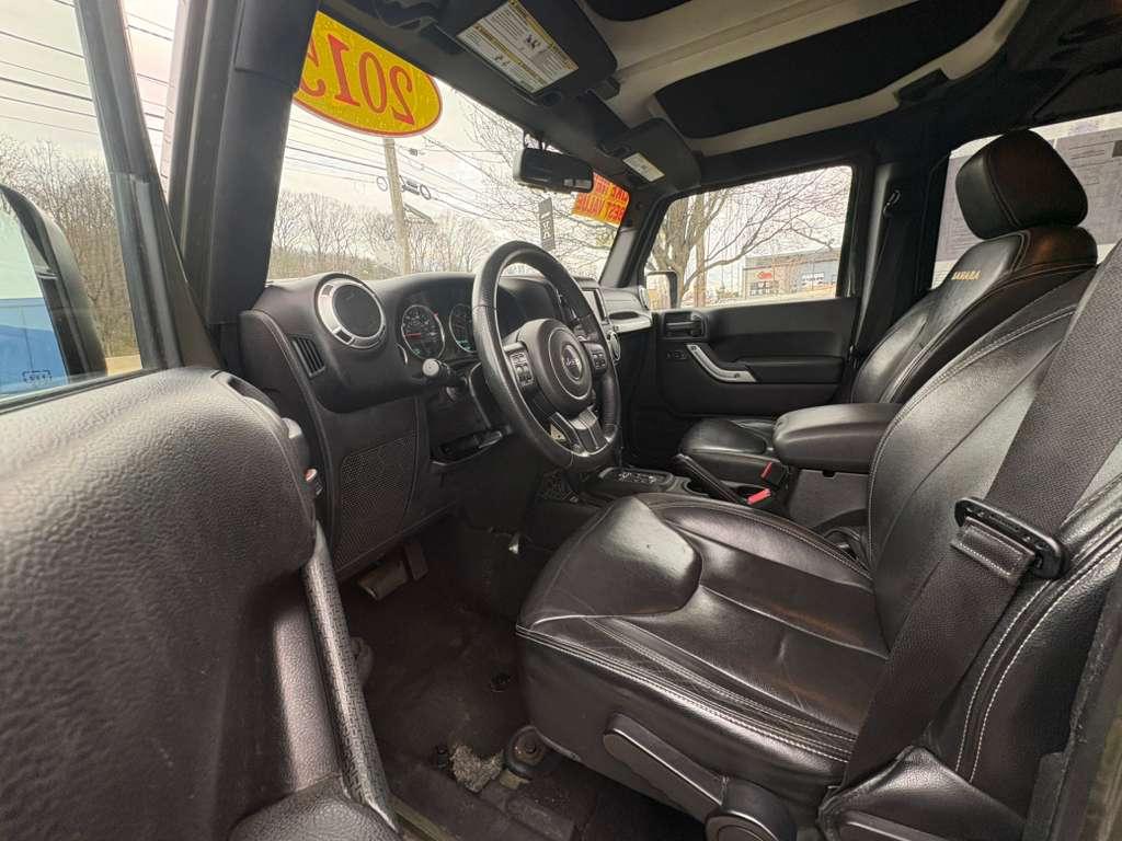 Jeep Wrangler Unlimited Sahara 4WD 2015