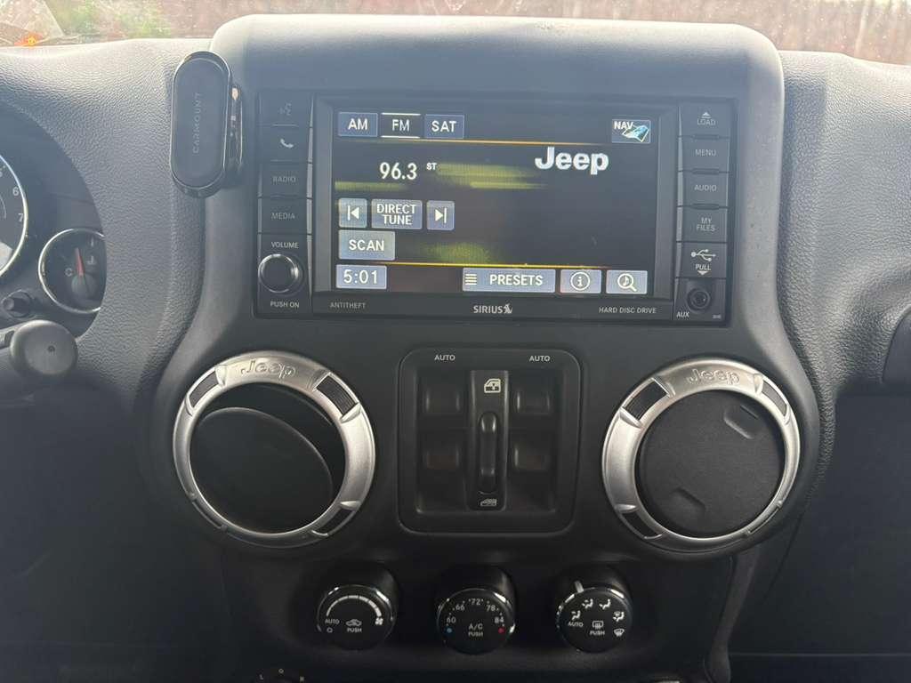 Jeep Wrangler Unlimited Sahara 4WD 2015