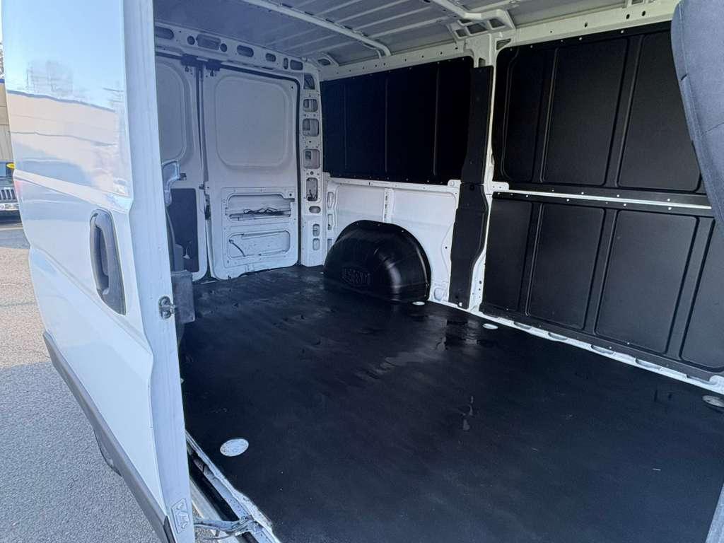RAM Promaster 1500 Low Roof 136-in. WB 2021