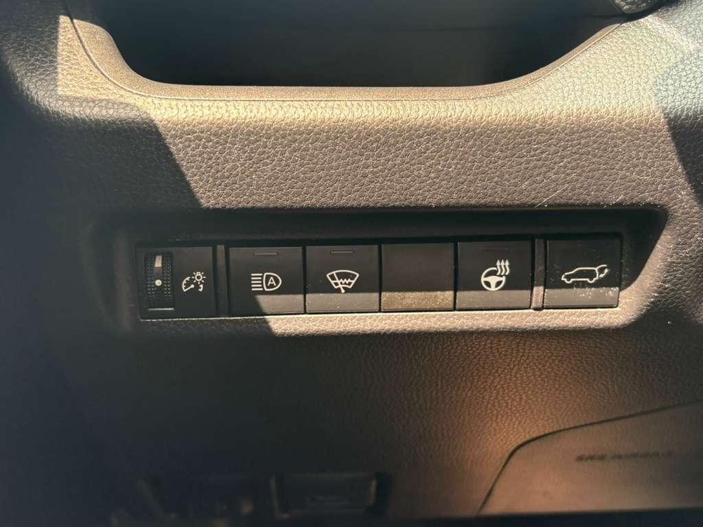 Toyota RAV4 XLE AWD 2020