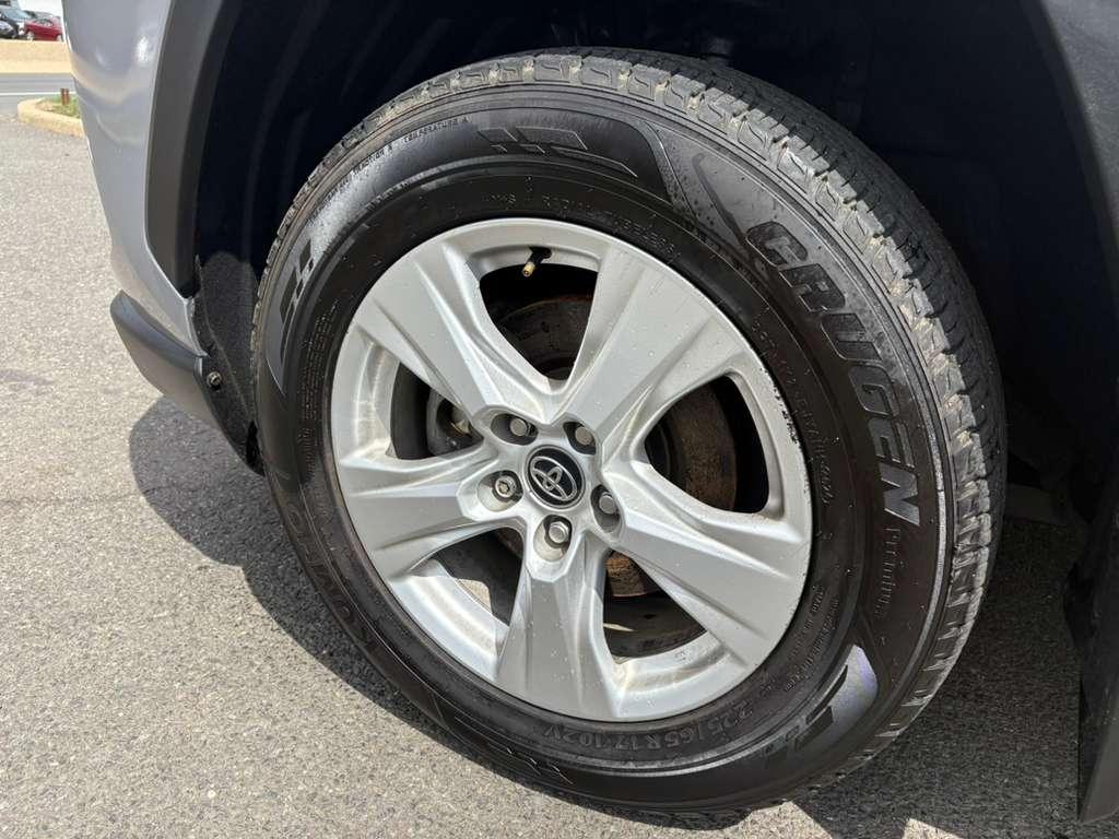 Toyota RAV4 XLE AWD 2020