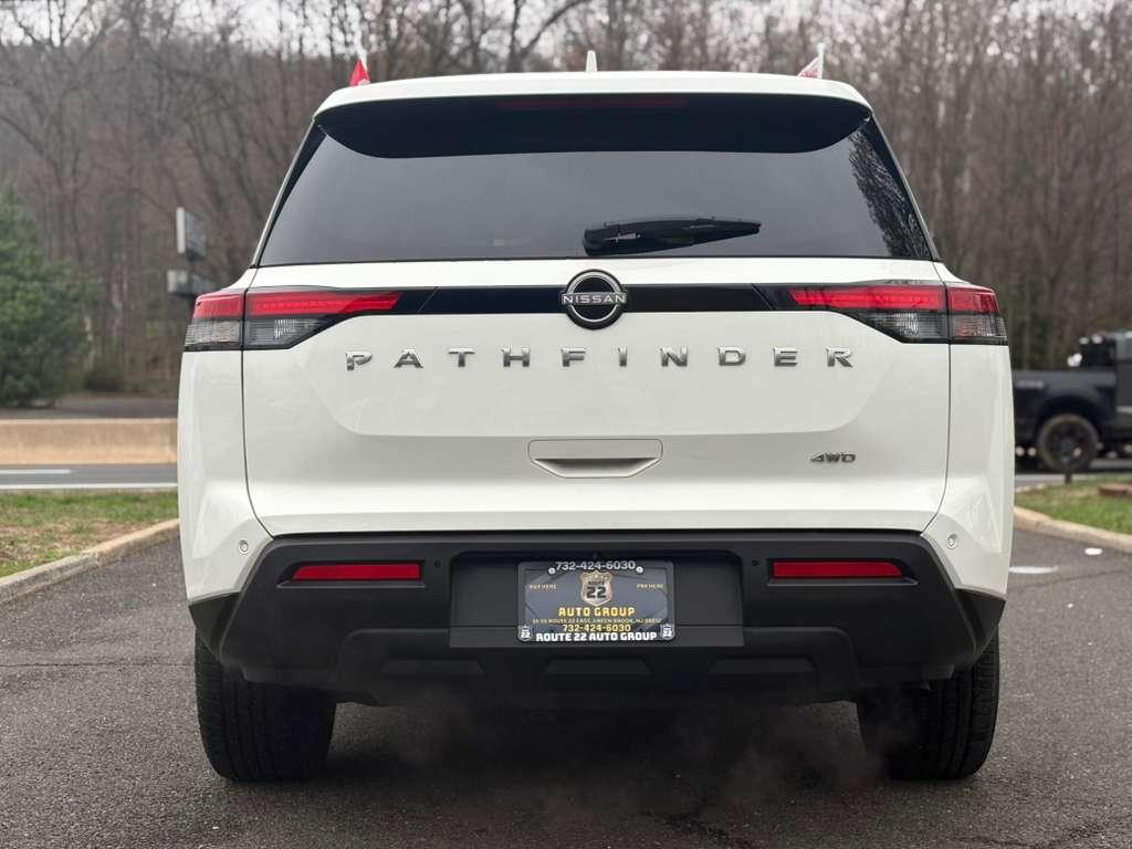 Nissan Pathfinder S 4WD 2022