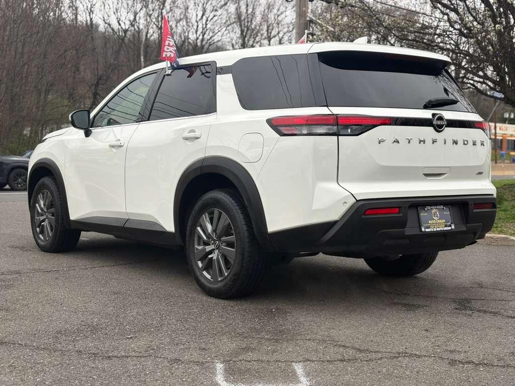 Nissan Pathfinder S 4WD 2022