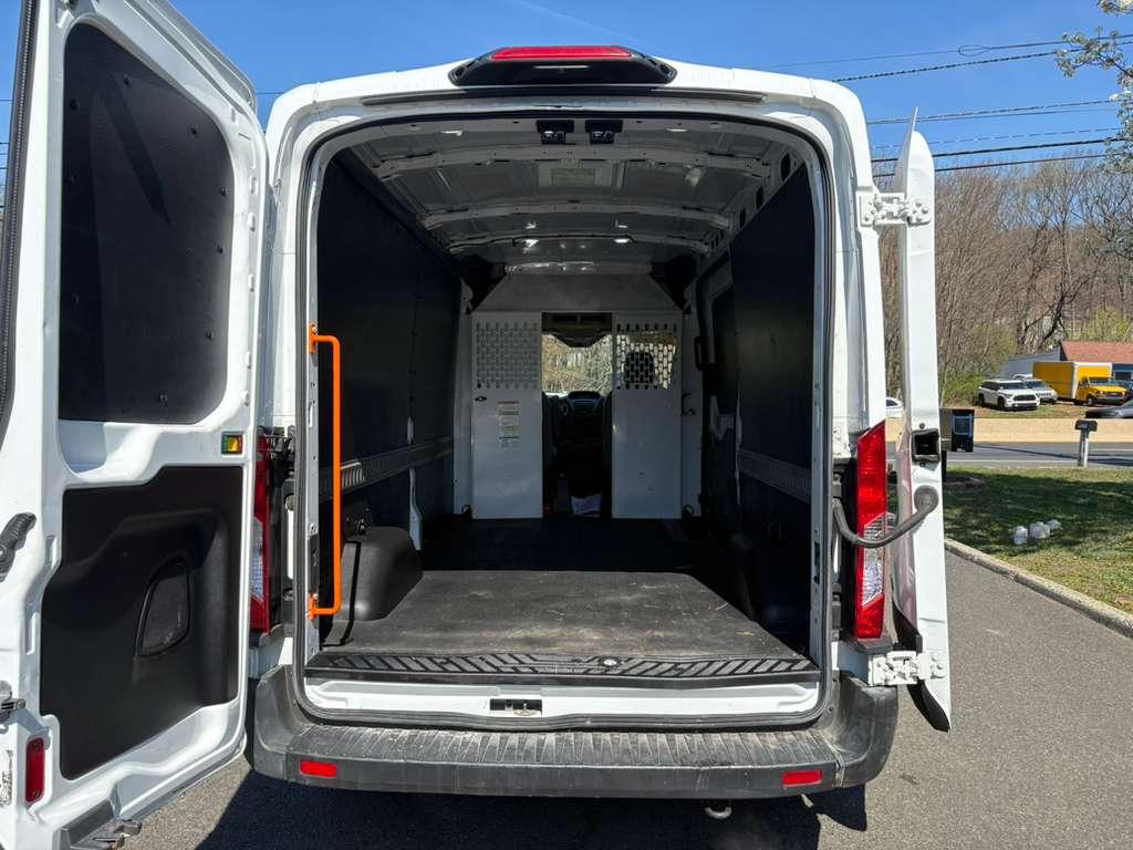 Ford Transit 150 Van Med. Roof w/Sliding Pass. 148-in. WB 2019
