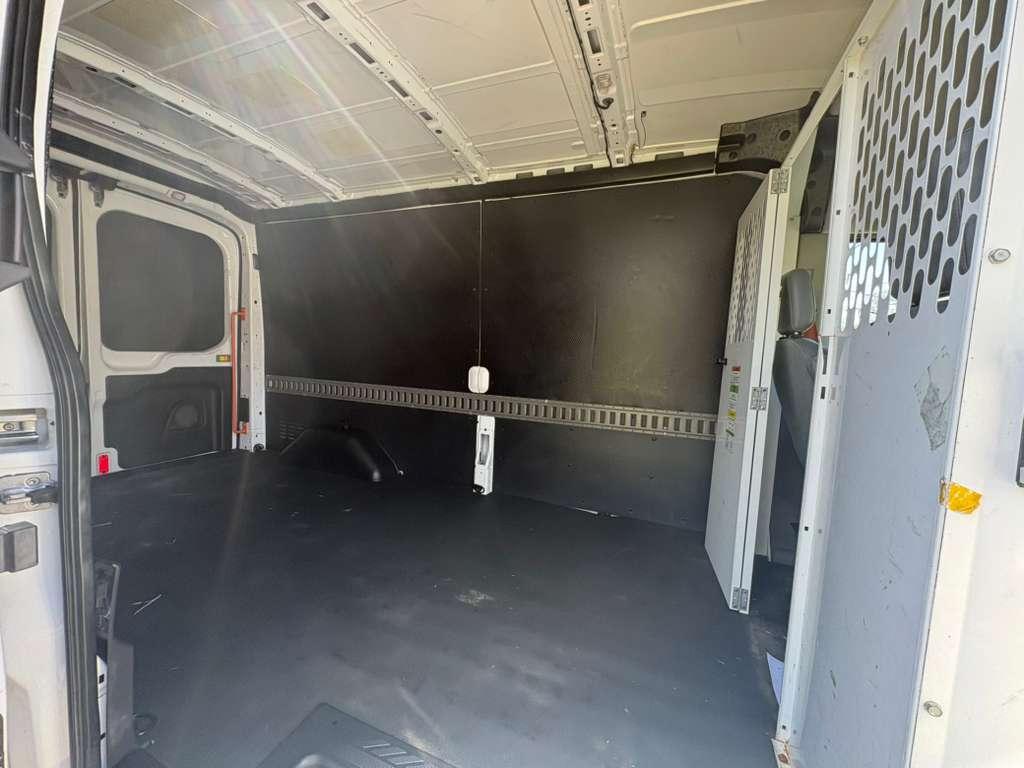 Ford Transit 150 Van Med. Roof w/Sliding Pass. 148-in. WB 2019