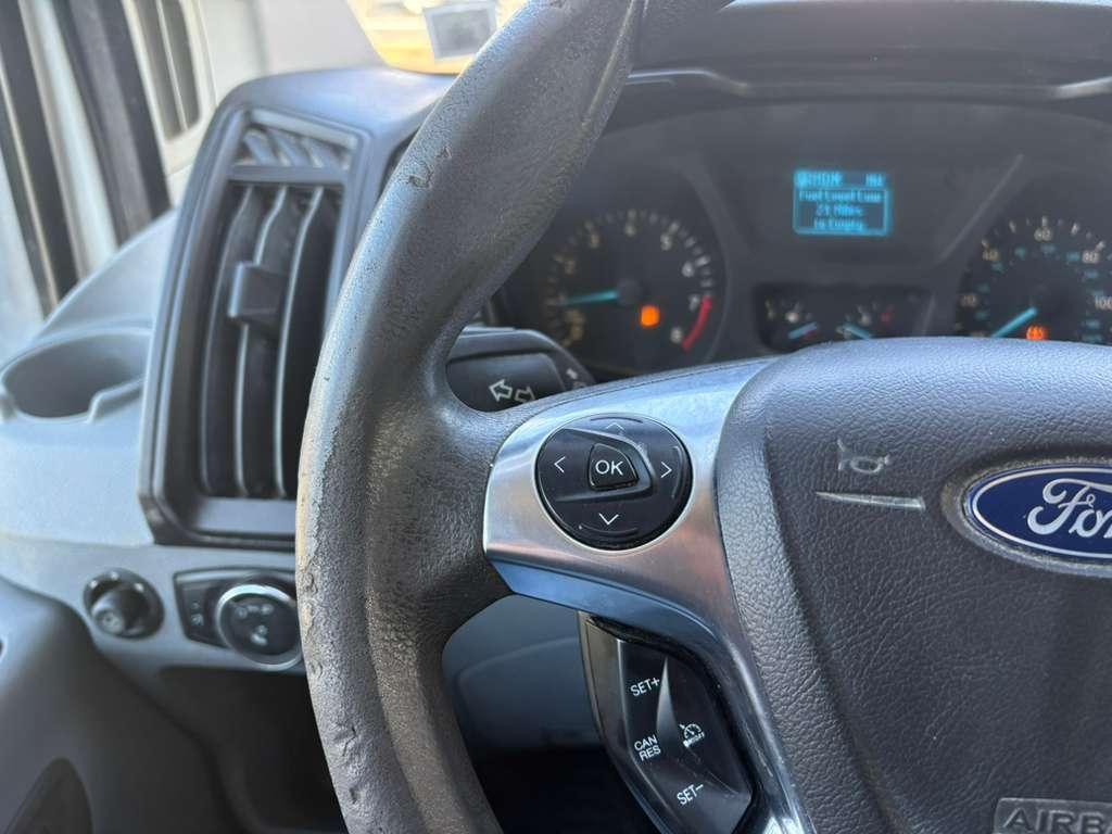 Ford Transit 250 Van Med. Roof w/Sliding Pass. 148-in. WB 2018