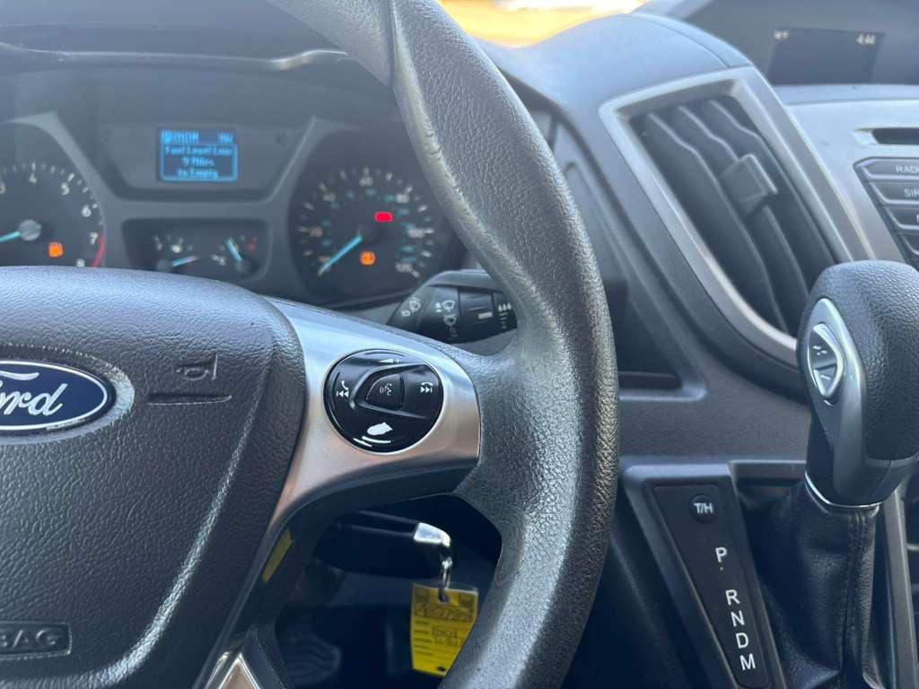 Ford Transit 350 Wagon Med. Roof XL w/Sliding Pass. 148-in. WB 2019