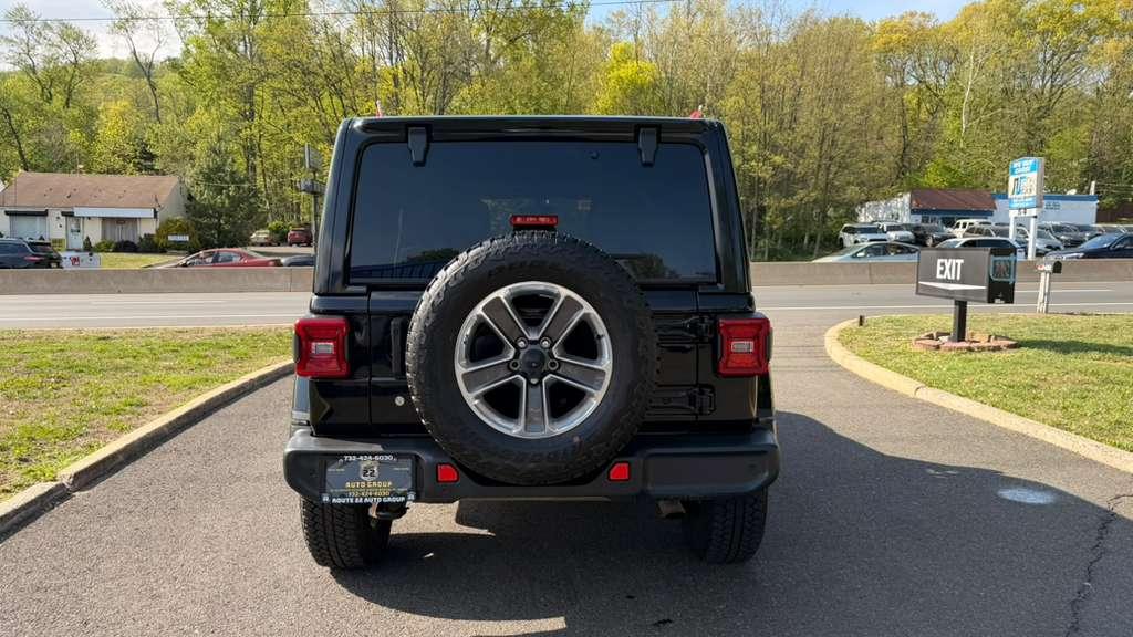 Jeep Wrangler Unlimited Sahara 2018
