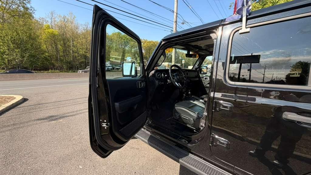 Jeep Wrangler Unlimited Sahara 2018