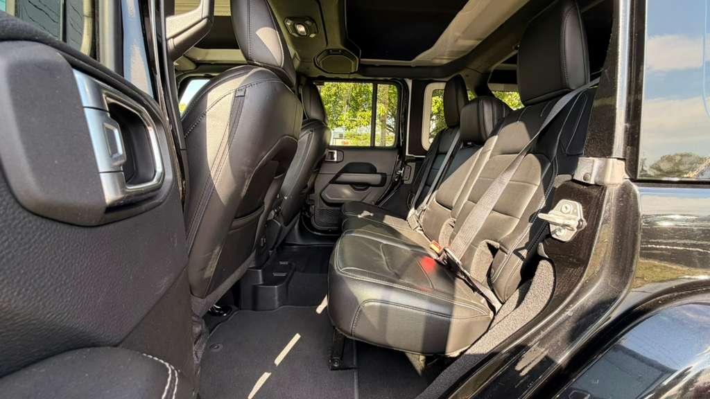 Jeep Wrangler Unlimited Sahara 2018