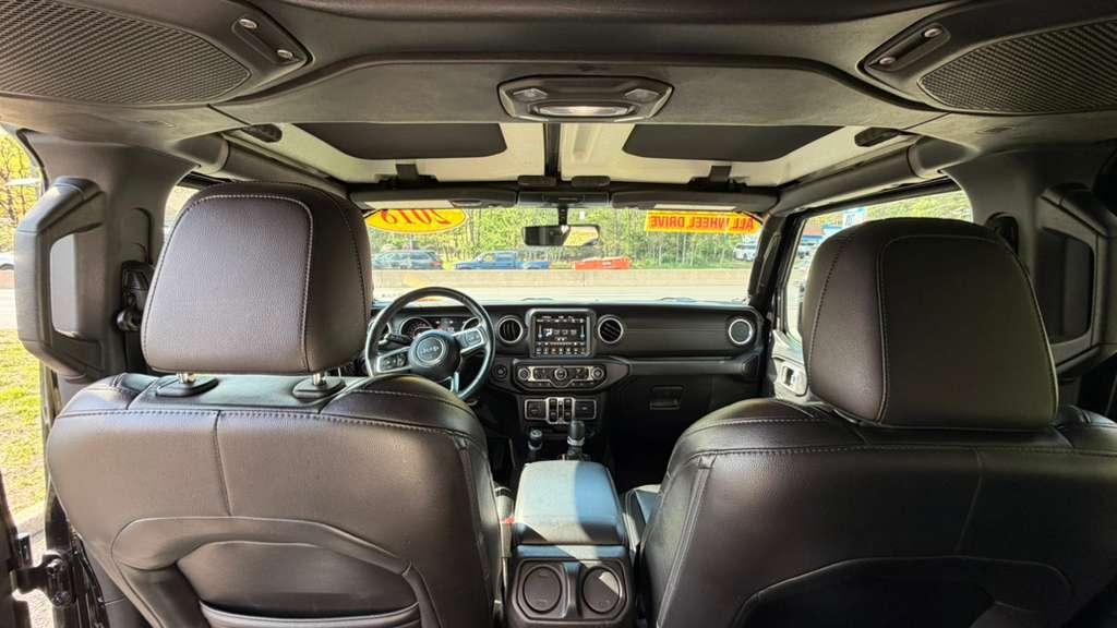 Jeep Wrangler Unlimited Sahara 2018