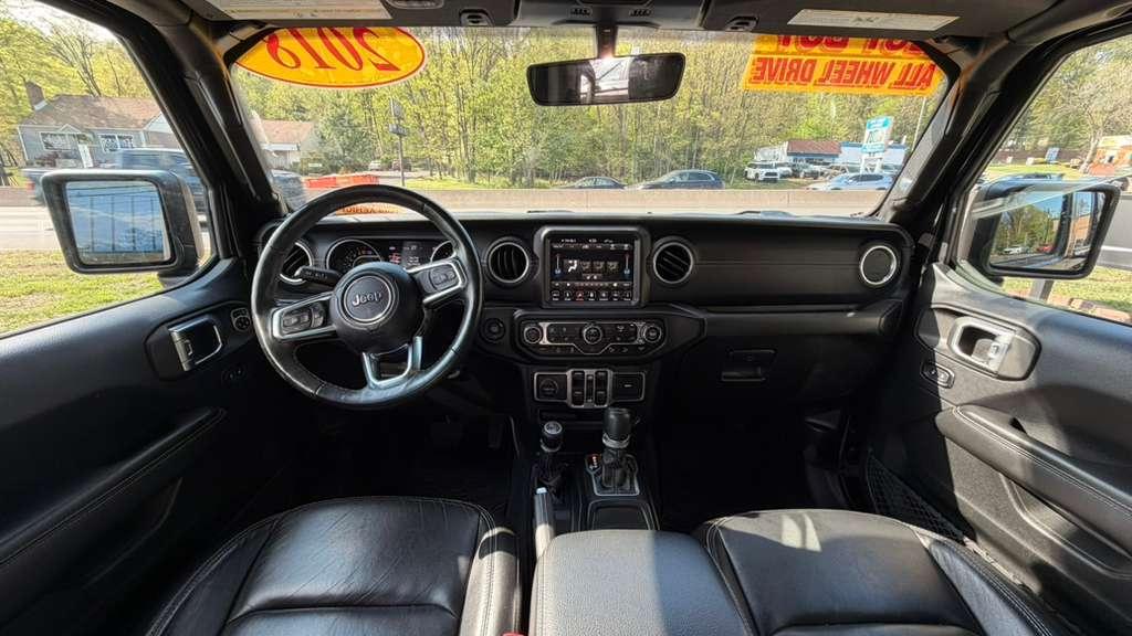 Jeep Wrangler Unlimited Sahara 2018