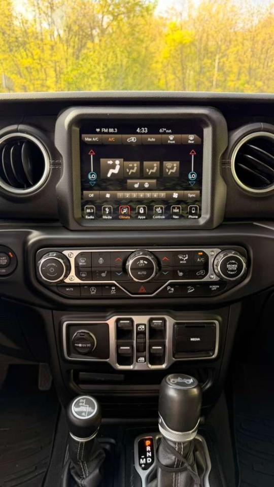 Jeep Wrangler Unlimited Sahara 2018