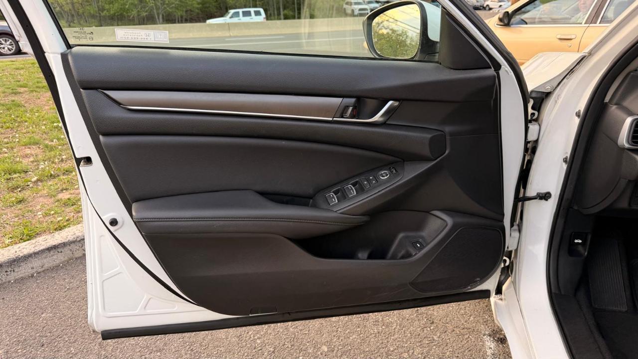 Honda Accord LX CVT 2020