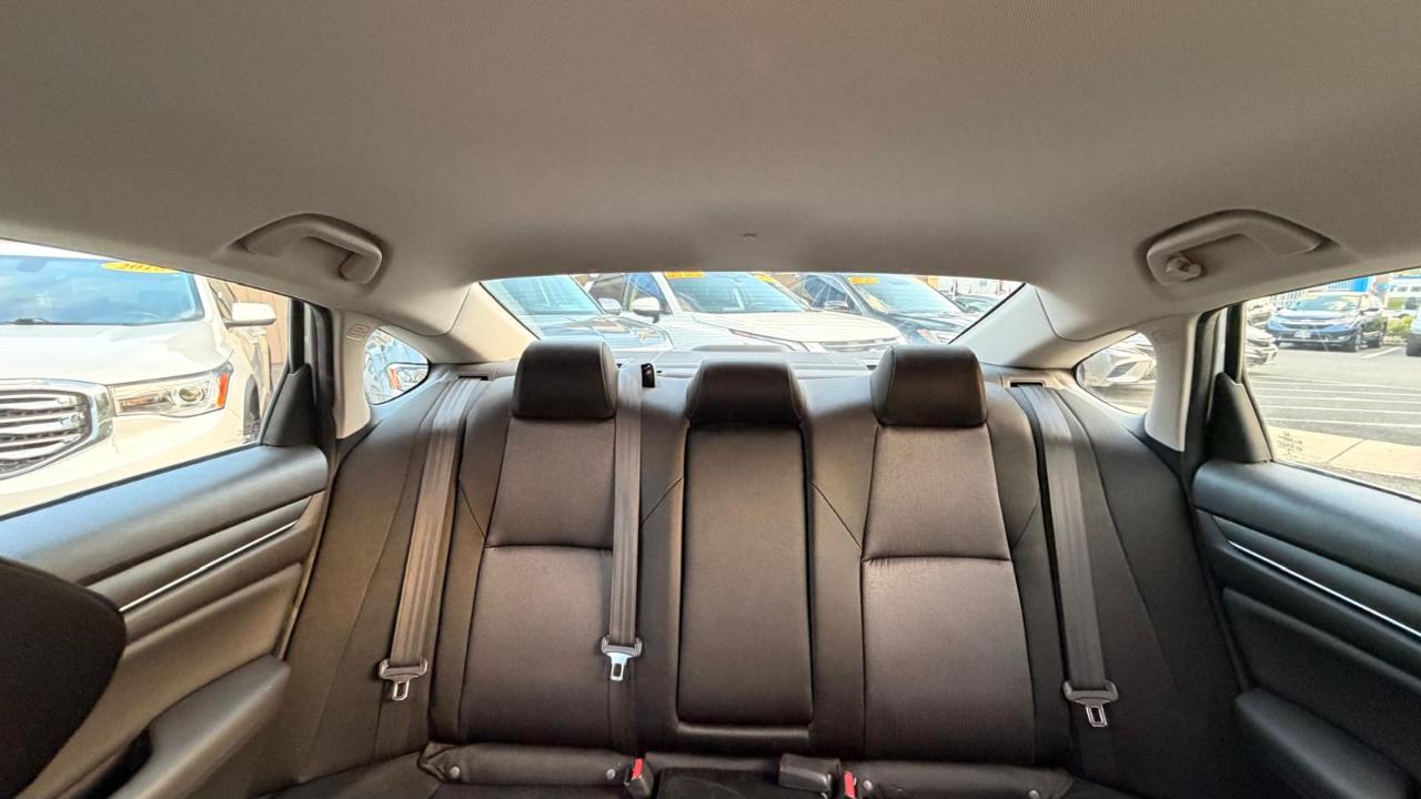 Honda Accord LX CVT 2020