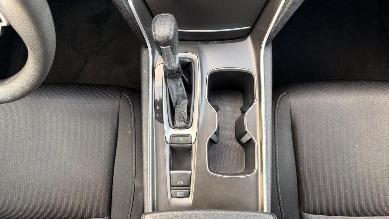 Honda Accord LX CVT 2020