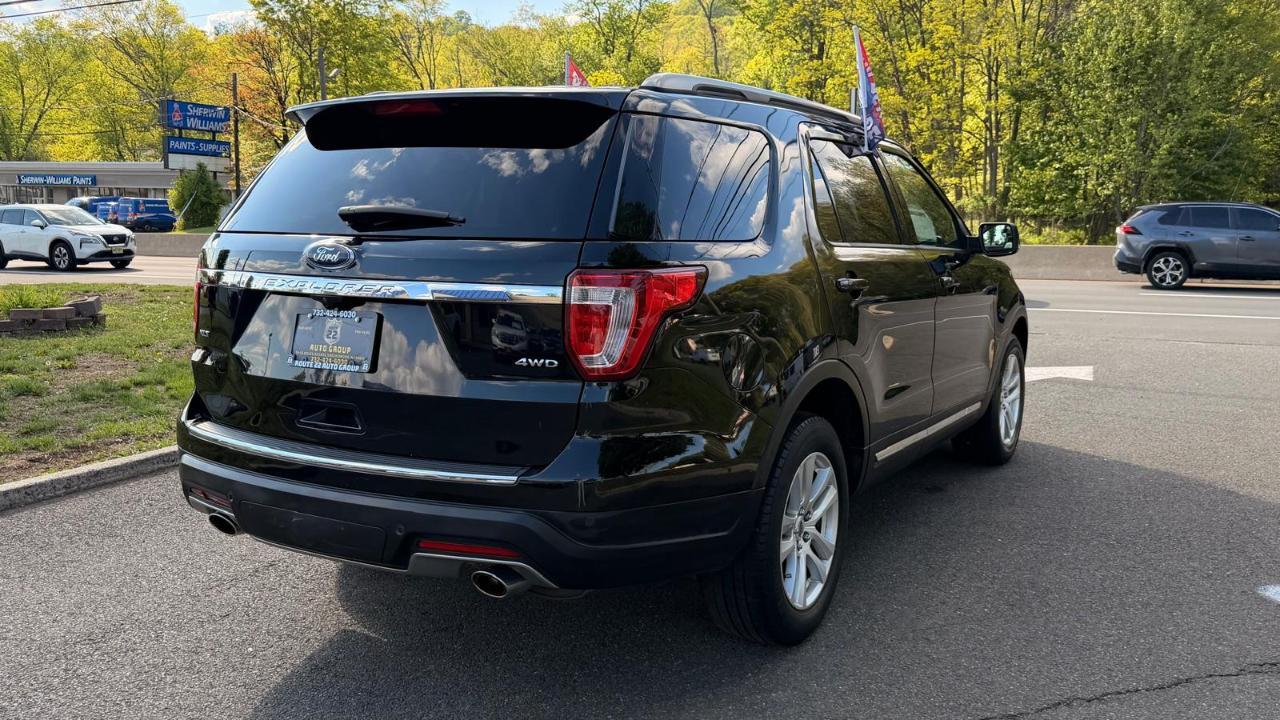 Ford Explorer XLT 4WD 2018