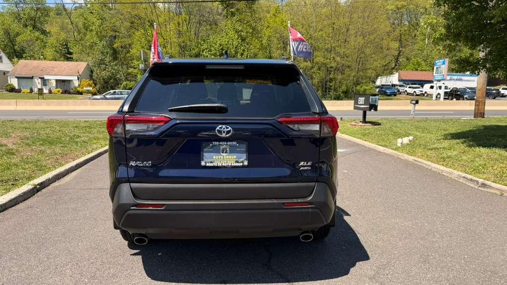 Toyota RAV4 XLE AWD 2019