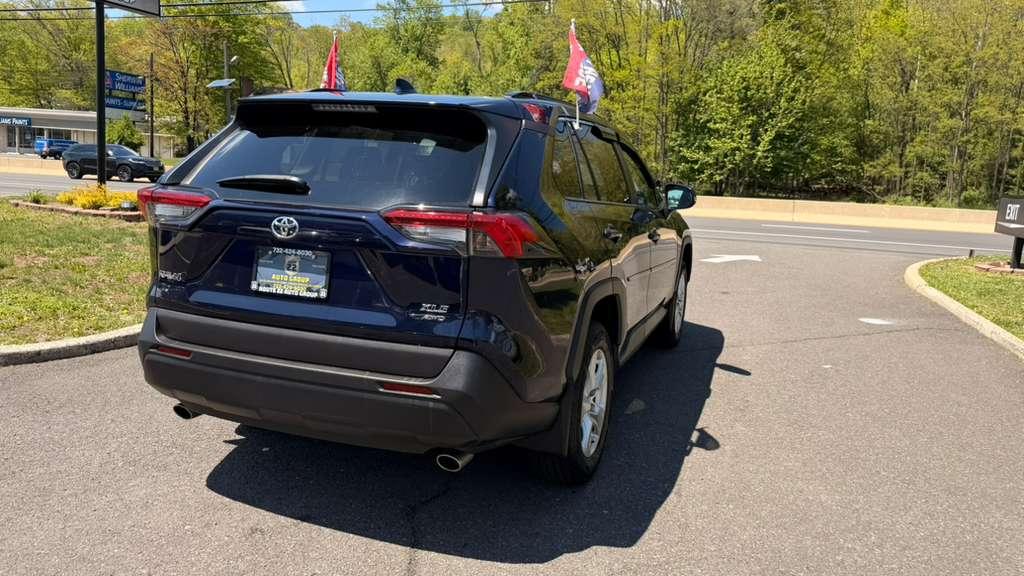 Toyota RAV4 XLE AWD 2019