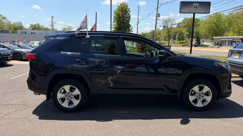 Toyota RAV4 XLE AWD 2019