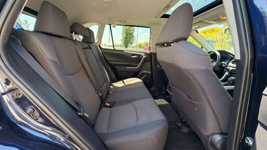 Toyota RAV4 XLE AWD 2019