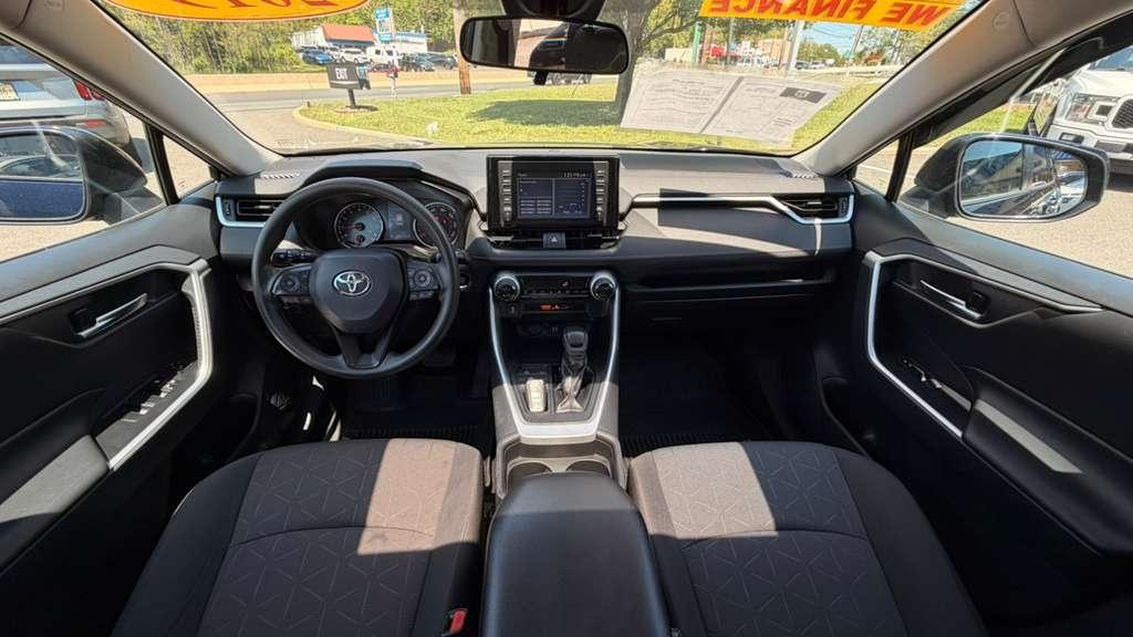 Toyota RAV4 XLE AWD 2019