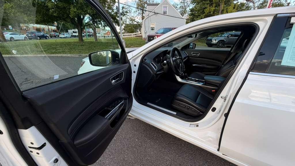 Acura TLX Base 2.4L 2019